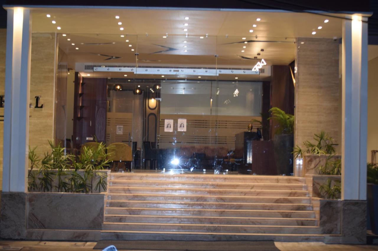 The Forest Hill Hotel Haridwār Exterior foto